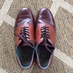 NUNN BUSH OXFORD STYLE MENS LEATHER SHOES SZ 9.5